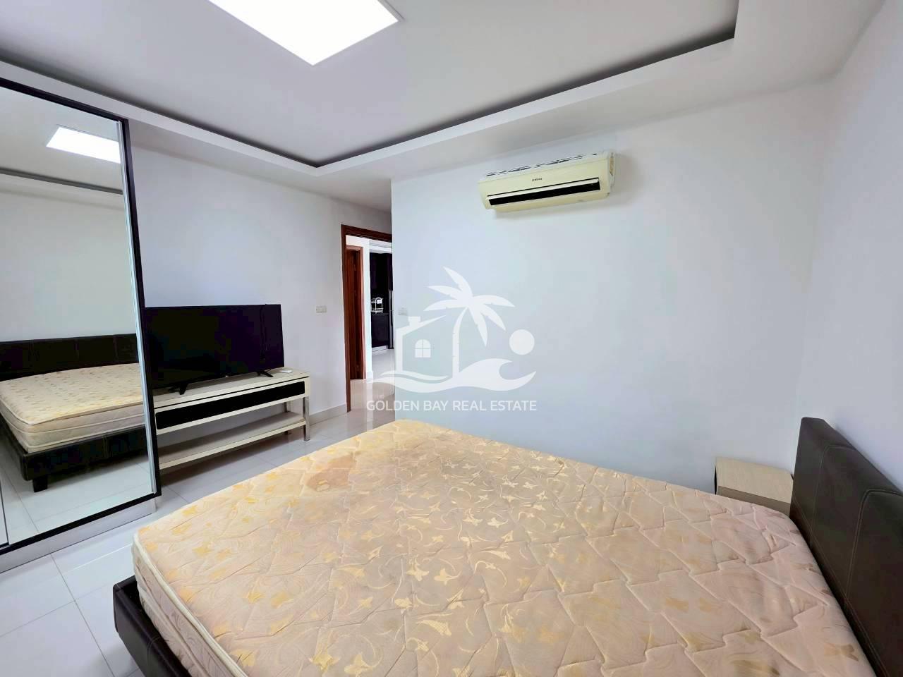 5 (3) Club Royal – Wongamat