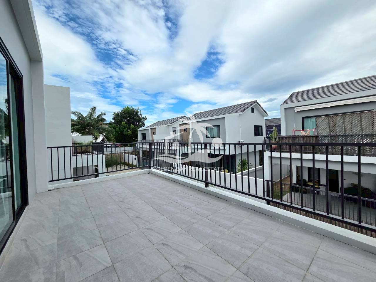 Hivery Pool Villa 1 – East Pattaya