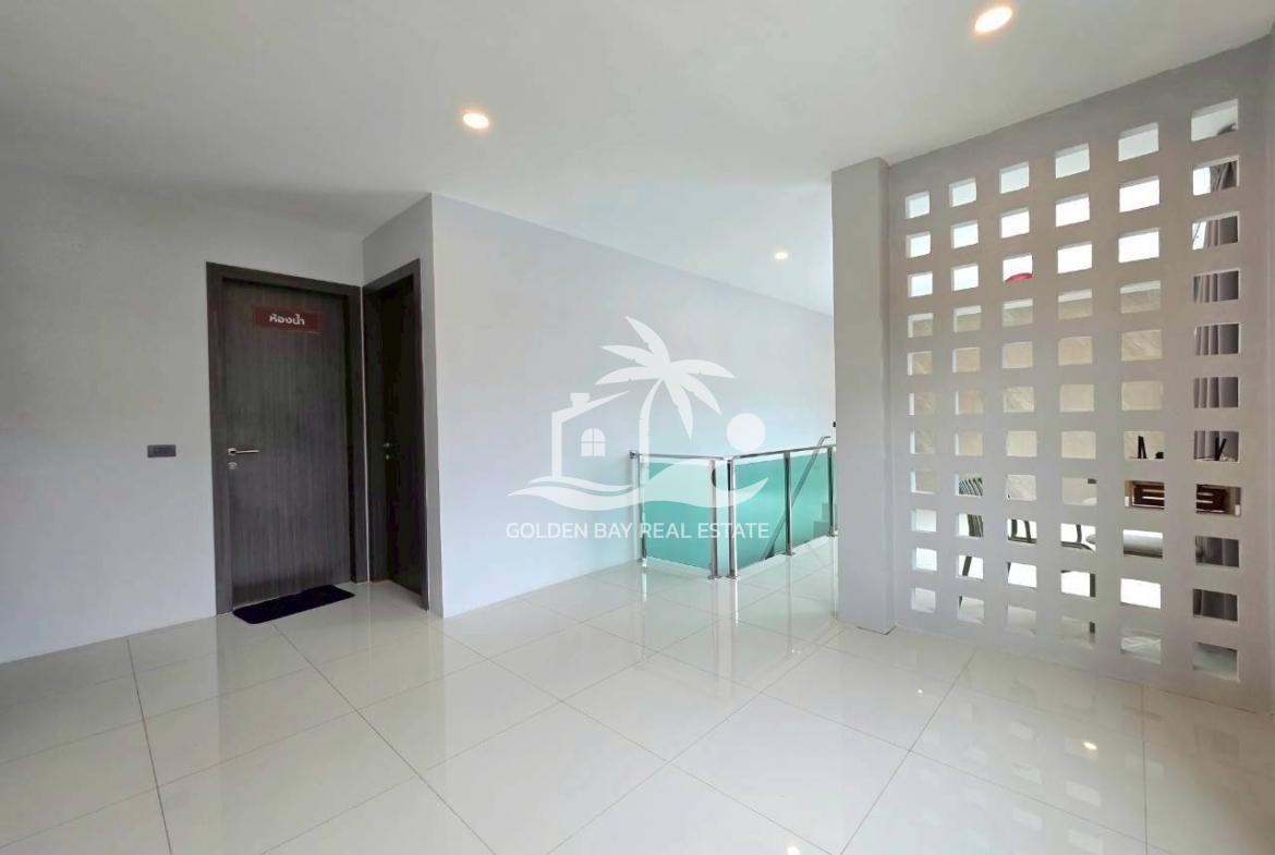 Hivery Pool Villa 1 – East Pattaya