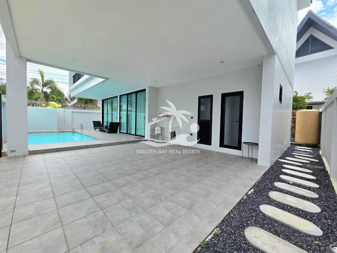 Hivery Pool Villa 1 – East Pattaya