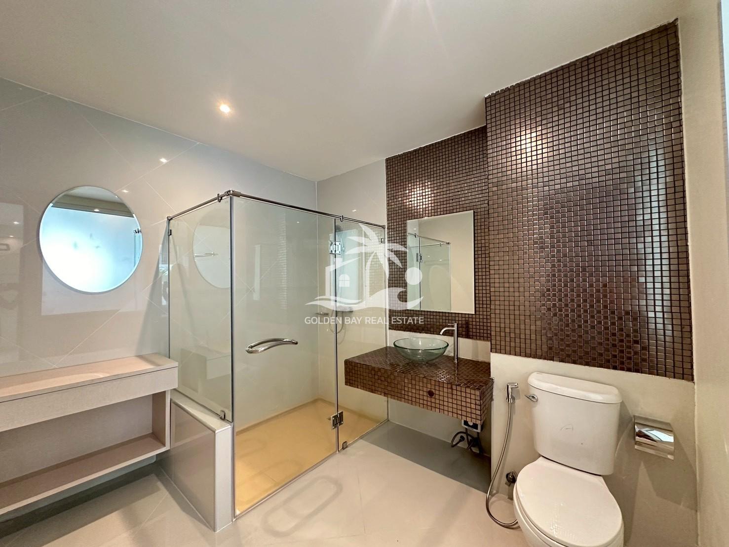 Diamond Suites – Pratumnak Hill
