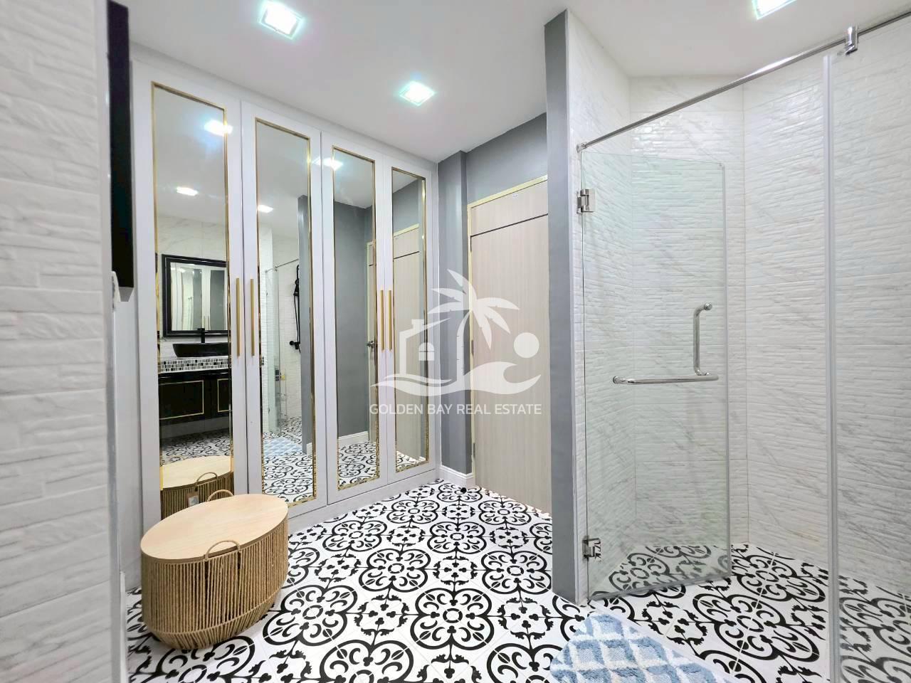 Laguna Heights – Wongamat