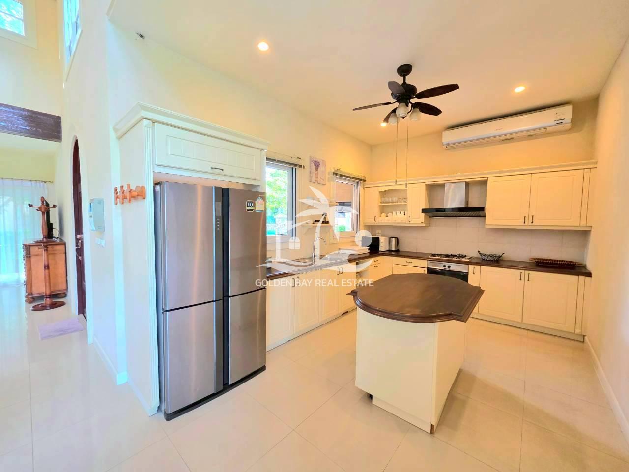 Silk Road Place – East Pattaya