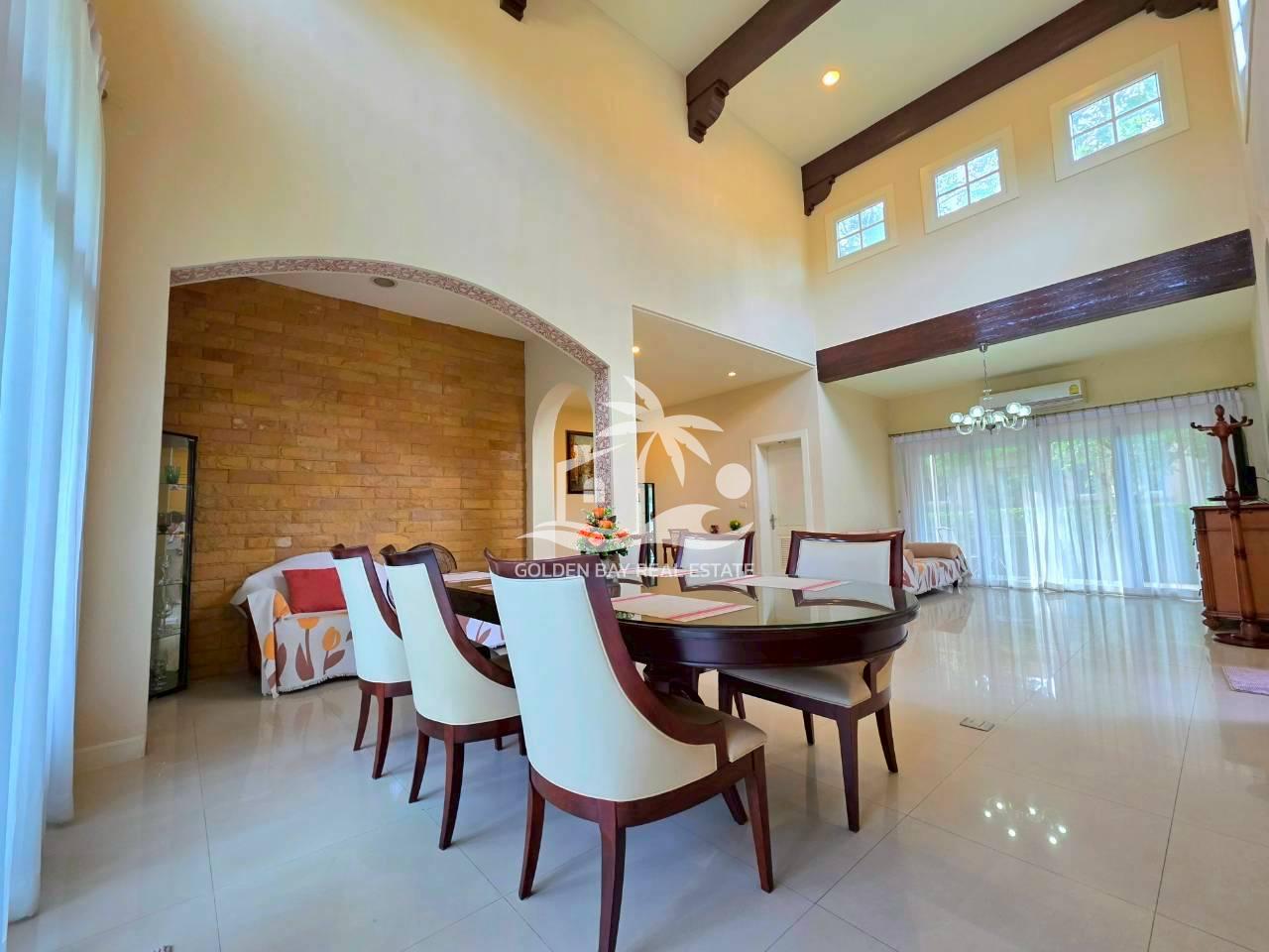 Silk Road Place – East Pattaya
