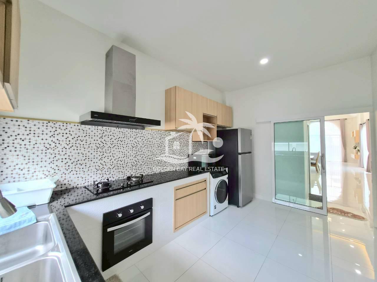 LINE_ALBUM_private house 824 for rent 65k_251016_7 Pong House – East Pattaya