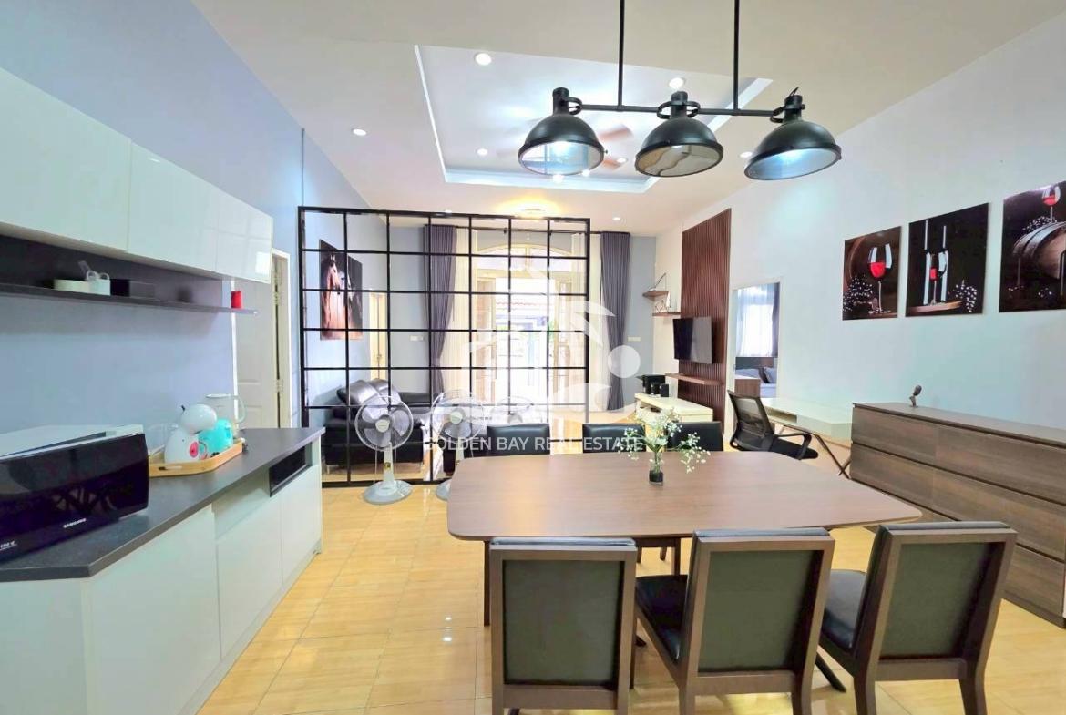 Private Pool Villa Thappraya Soi 15 – Pratumnak Hill