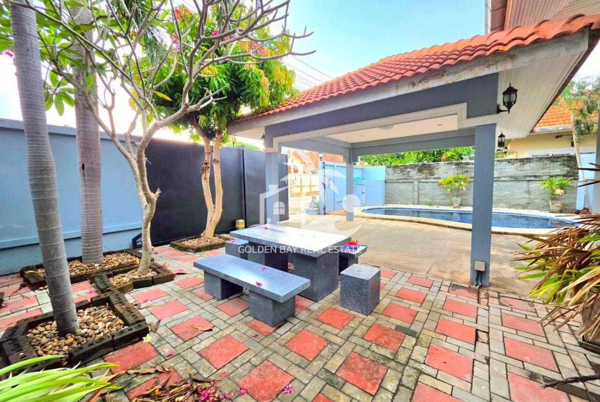 Private Pool Villa Thappraya Soi 15 – Pratumnak Hill