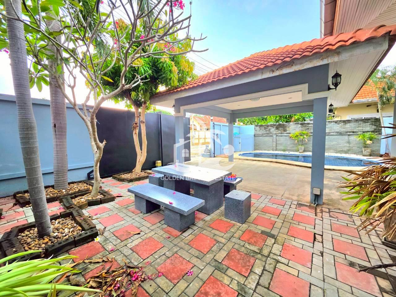 Private Pool Villa Thappraya Soi 15 – Pratumnak Hill