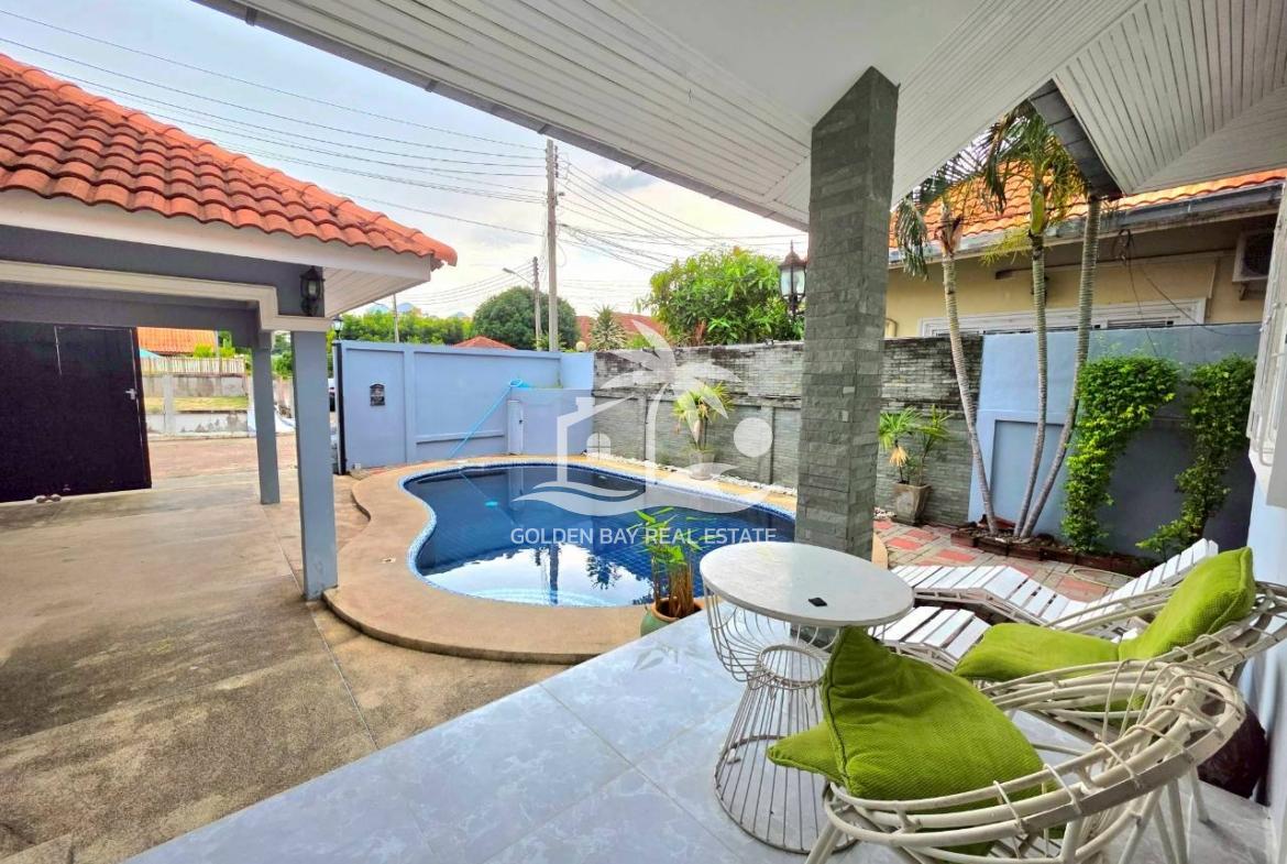Private Pool Villa Thappraya Soi 15 – Pratumnak Hill