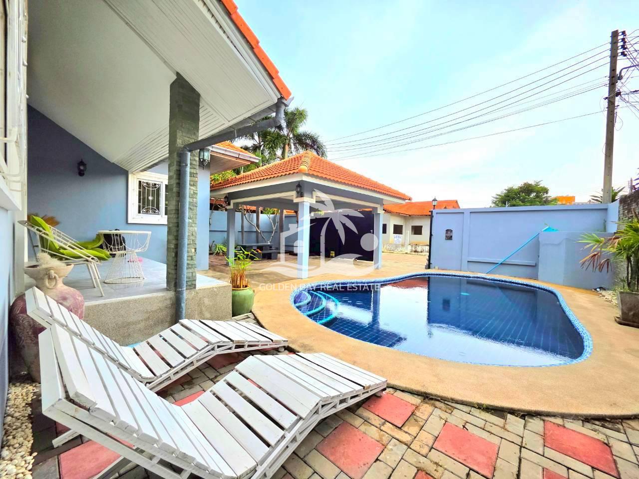 Private Pool Villa Thappraya Soi 15 – Pratumnak Hill