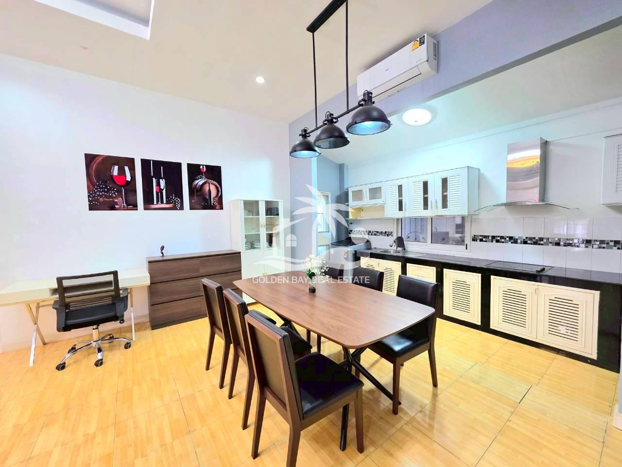 Private Pool Villa Thappraya Soi 15 – Pratumnak Hill