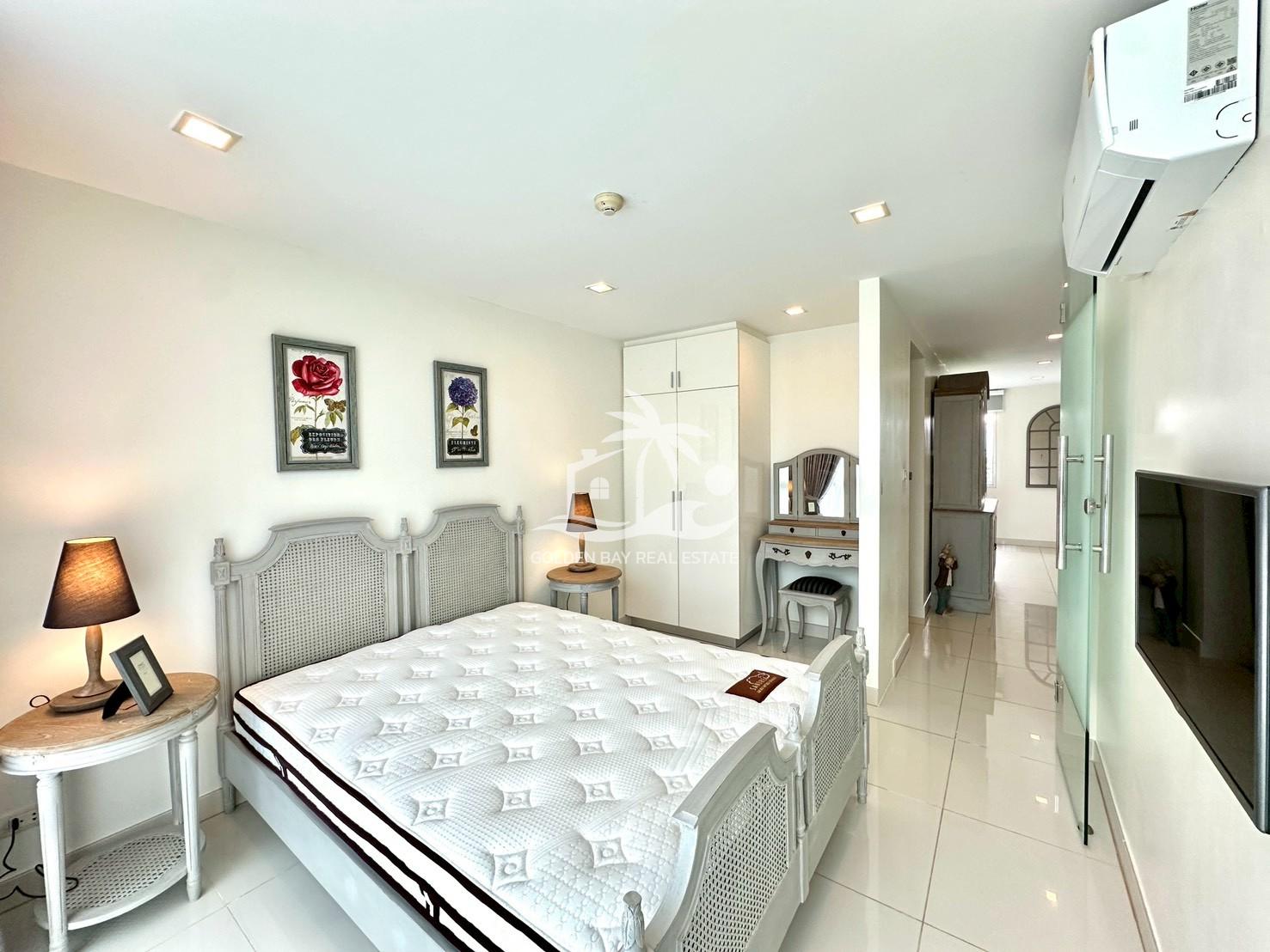 1 (3) Park Royal 3 – Pratumnak Hill