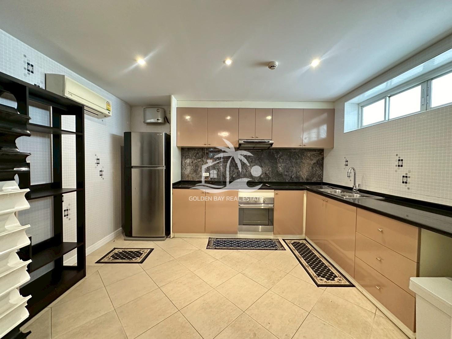 Executive Residence 4 – Pratumnak Hill
