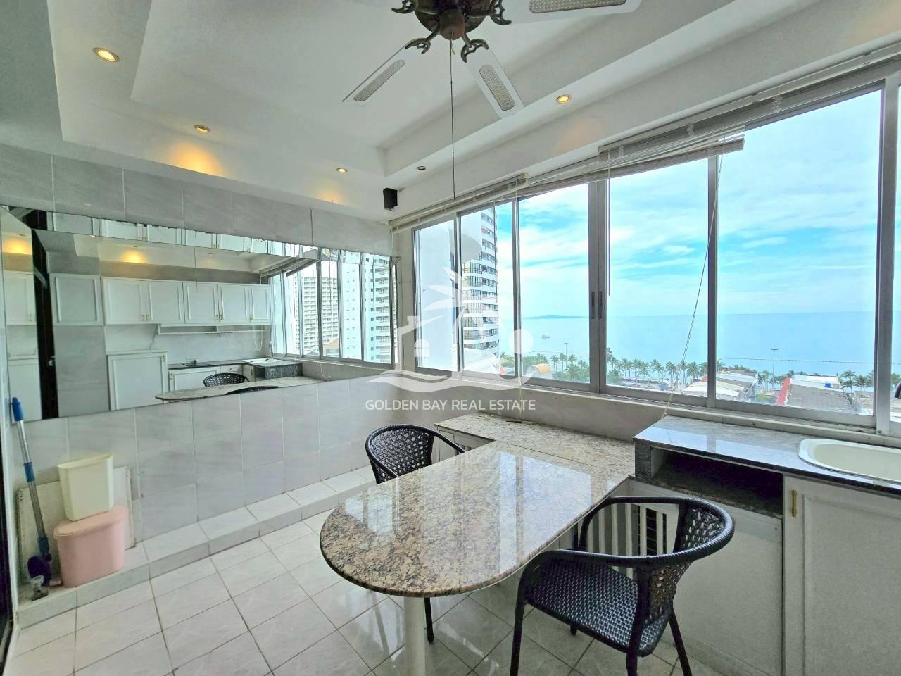 Jomtien Complex – Jomtien