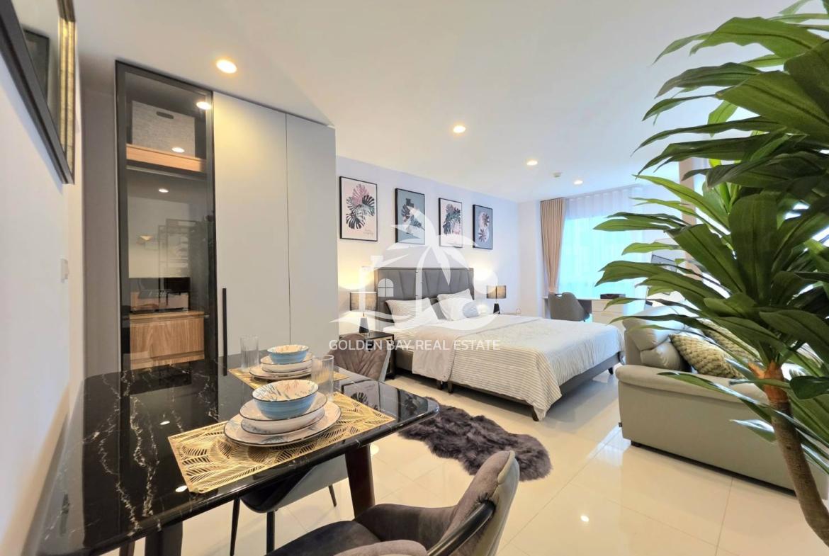 Diamond Suites – Pratumnak Hill