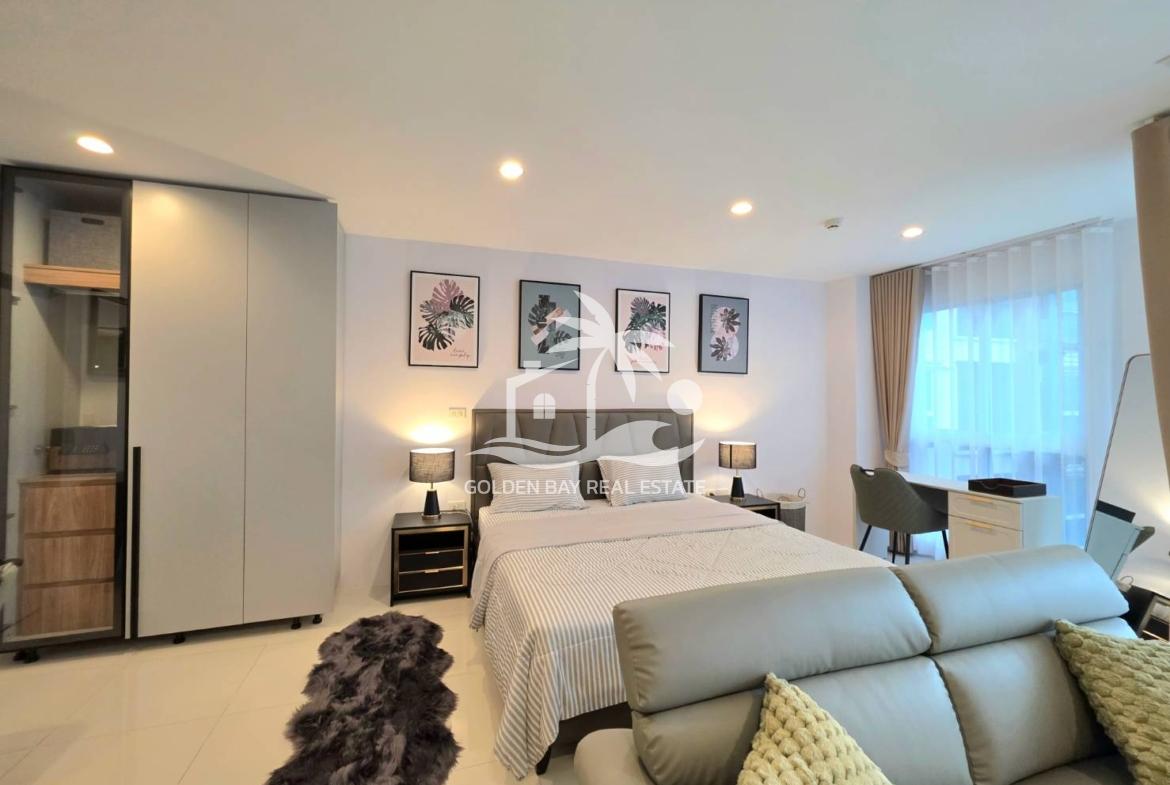 Diamond Suites – Pratumnak Hill
