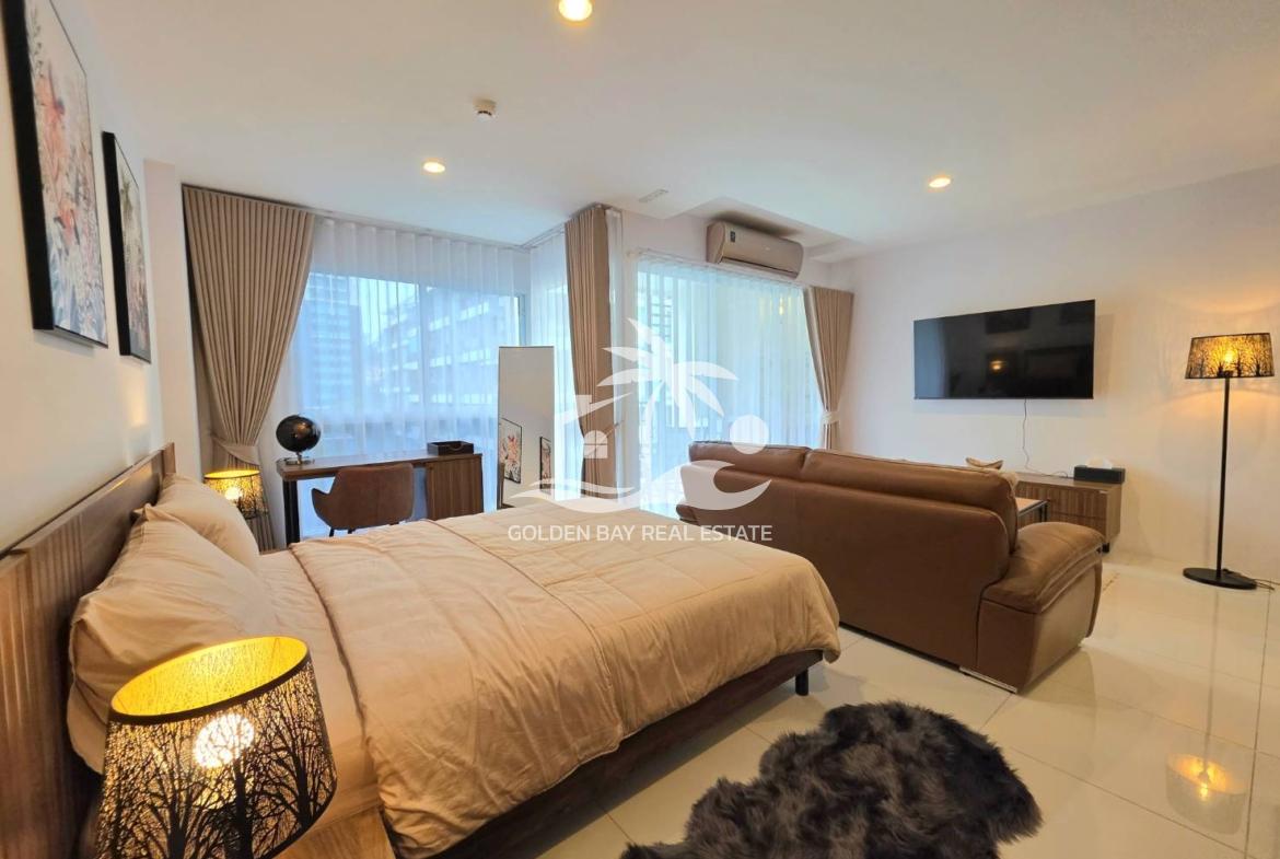 Diamond Suites – Pratumnak Hill