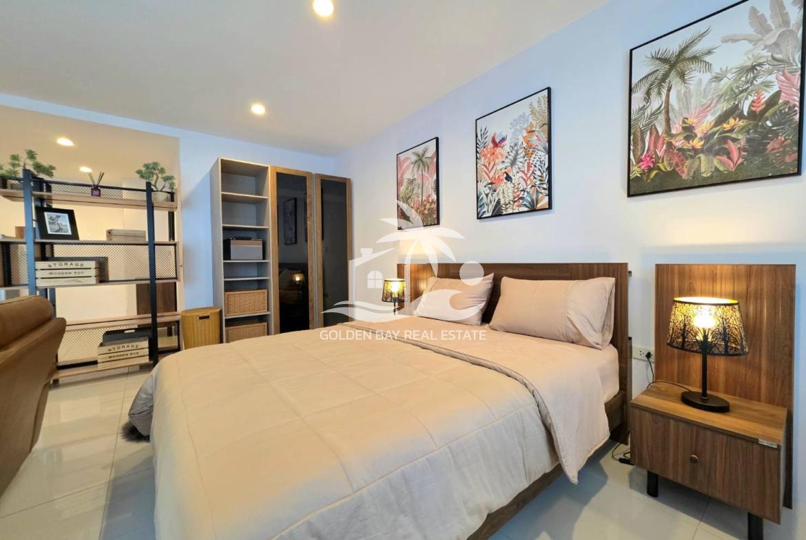 Diamond Suites – Pratumnak Hill