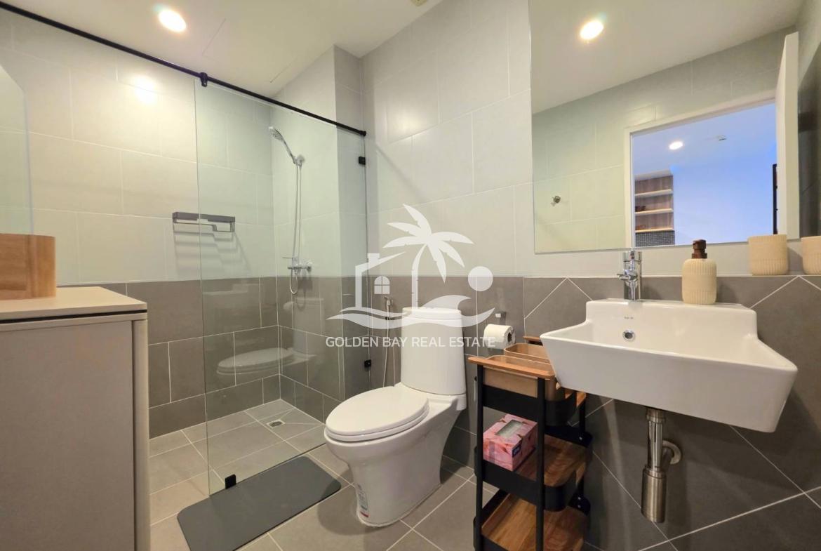 Diamond Suites – Pratumnak Hill