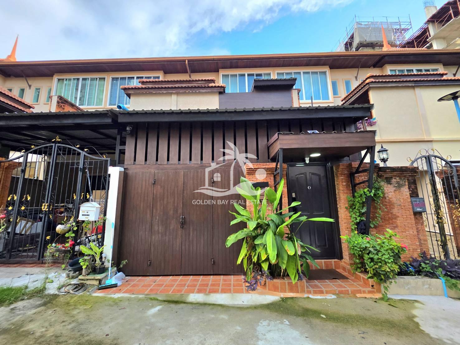Town House Soi Kasetsin 1 – Pratumnak Hill
