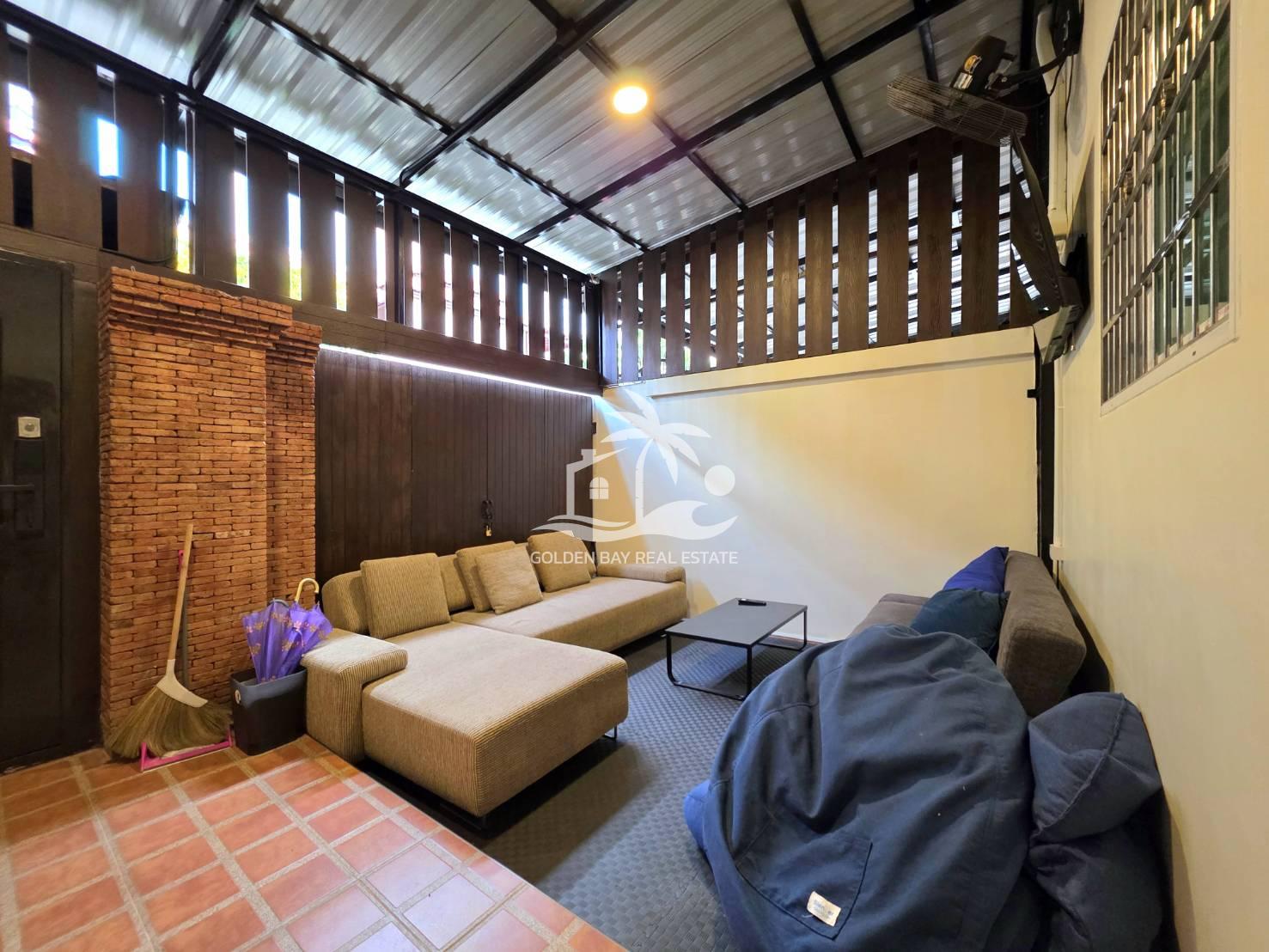 Town House Soi Kasetsin 1 – Pratumnak Hill