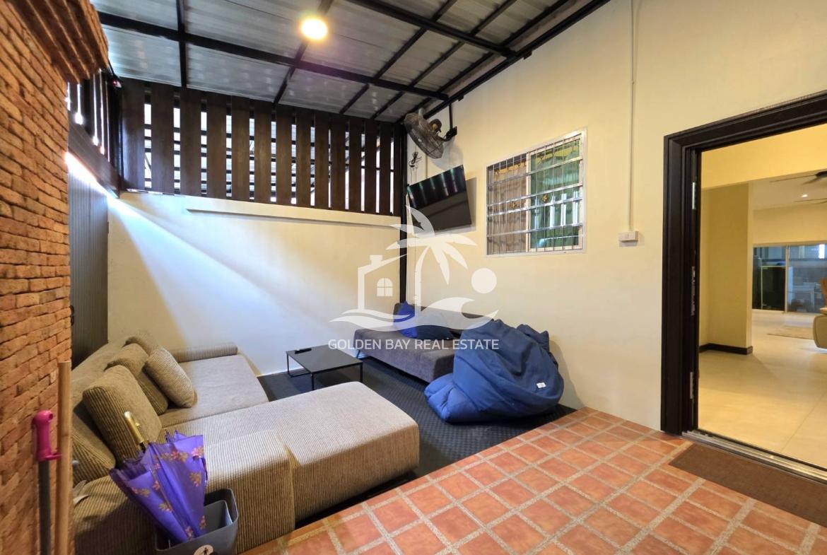 Town House Soi Kasetsin 1 – Pratumnak Hill