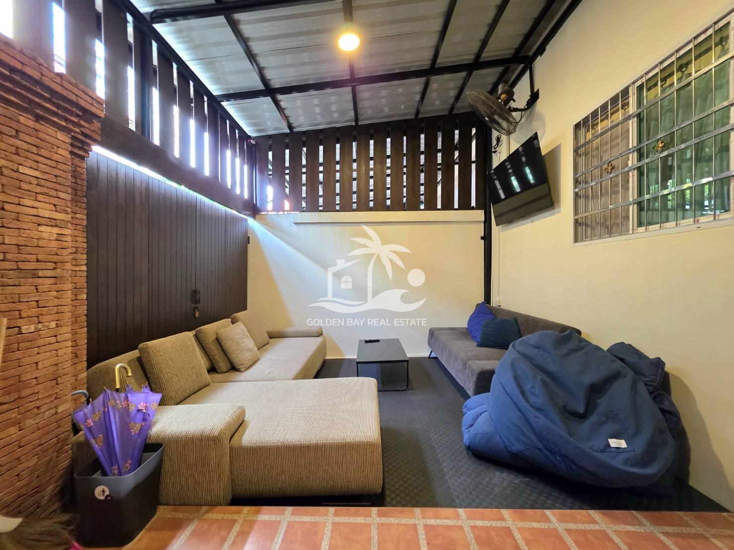 Town House Soi Kasetsin 1 – Pratumnak Hill