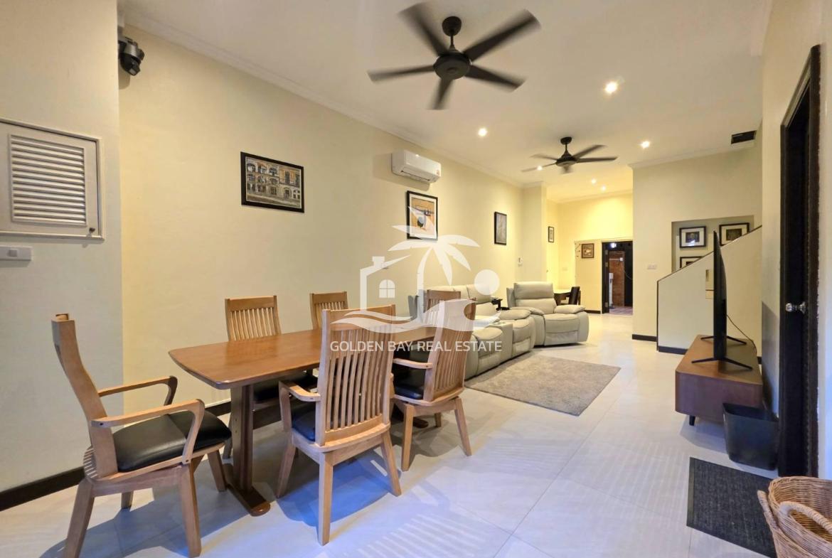 Town House Soi Kasetsin 1 – Pratumnak Hill