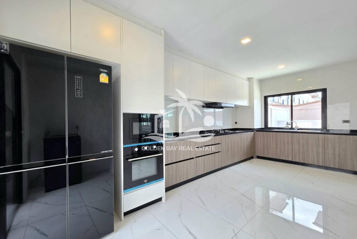 Chockchai Village 9 – East Pattaya