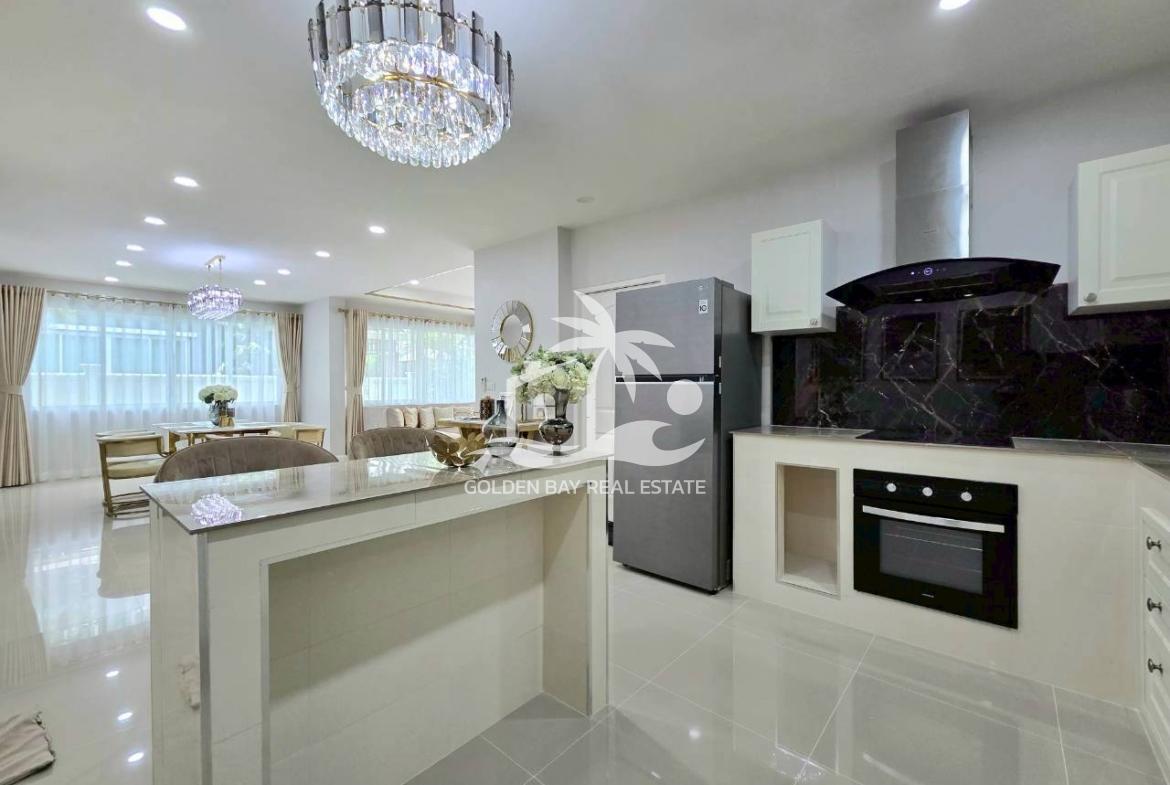 Baan Rachawadee – East Pattaya