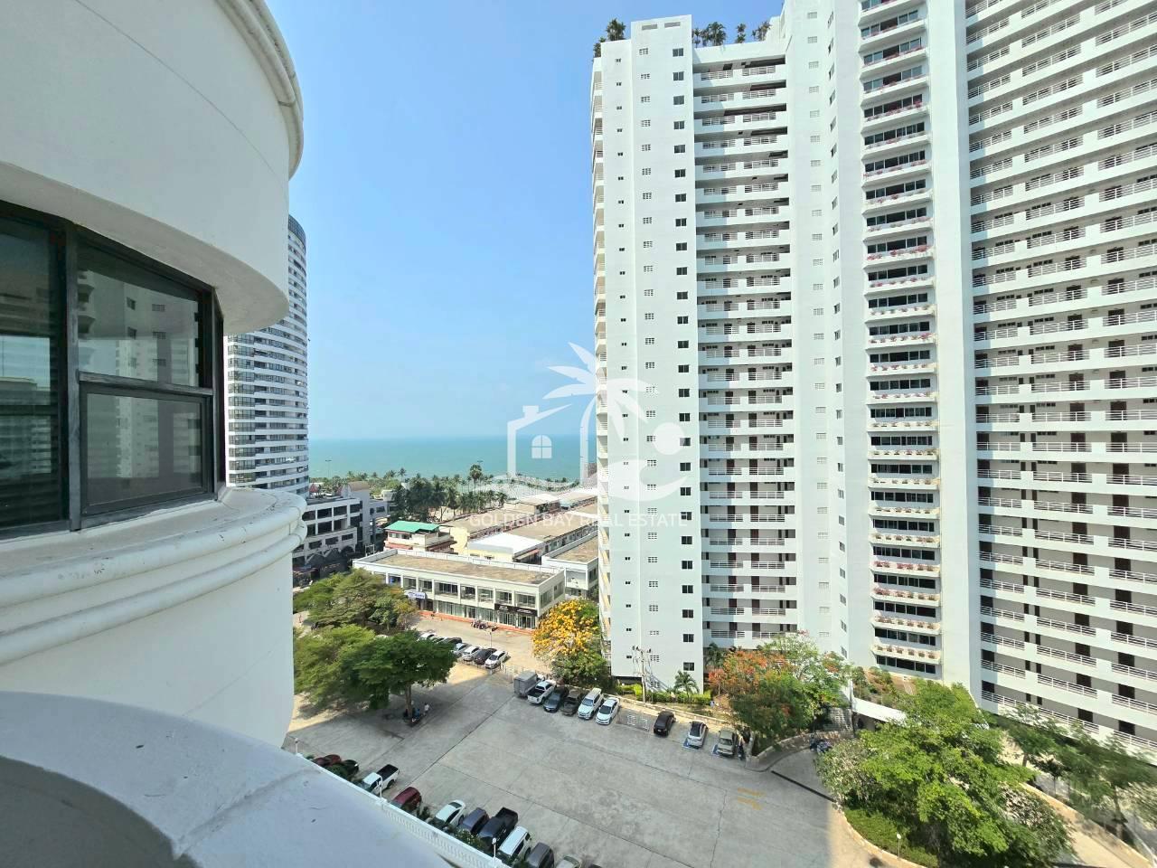 Jomtien Complex – Jomtien