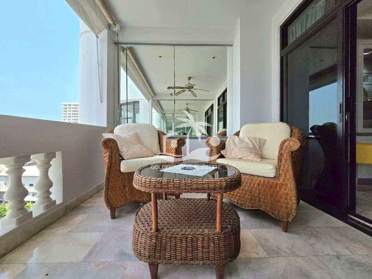 Jomtien Complex – Jomtien
