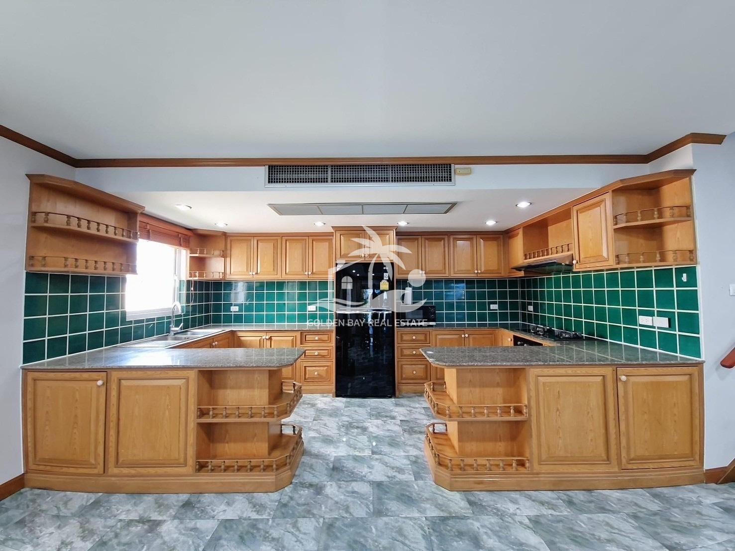 The Boltons – East Pattaya