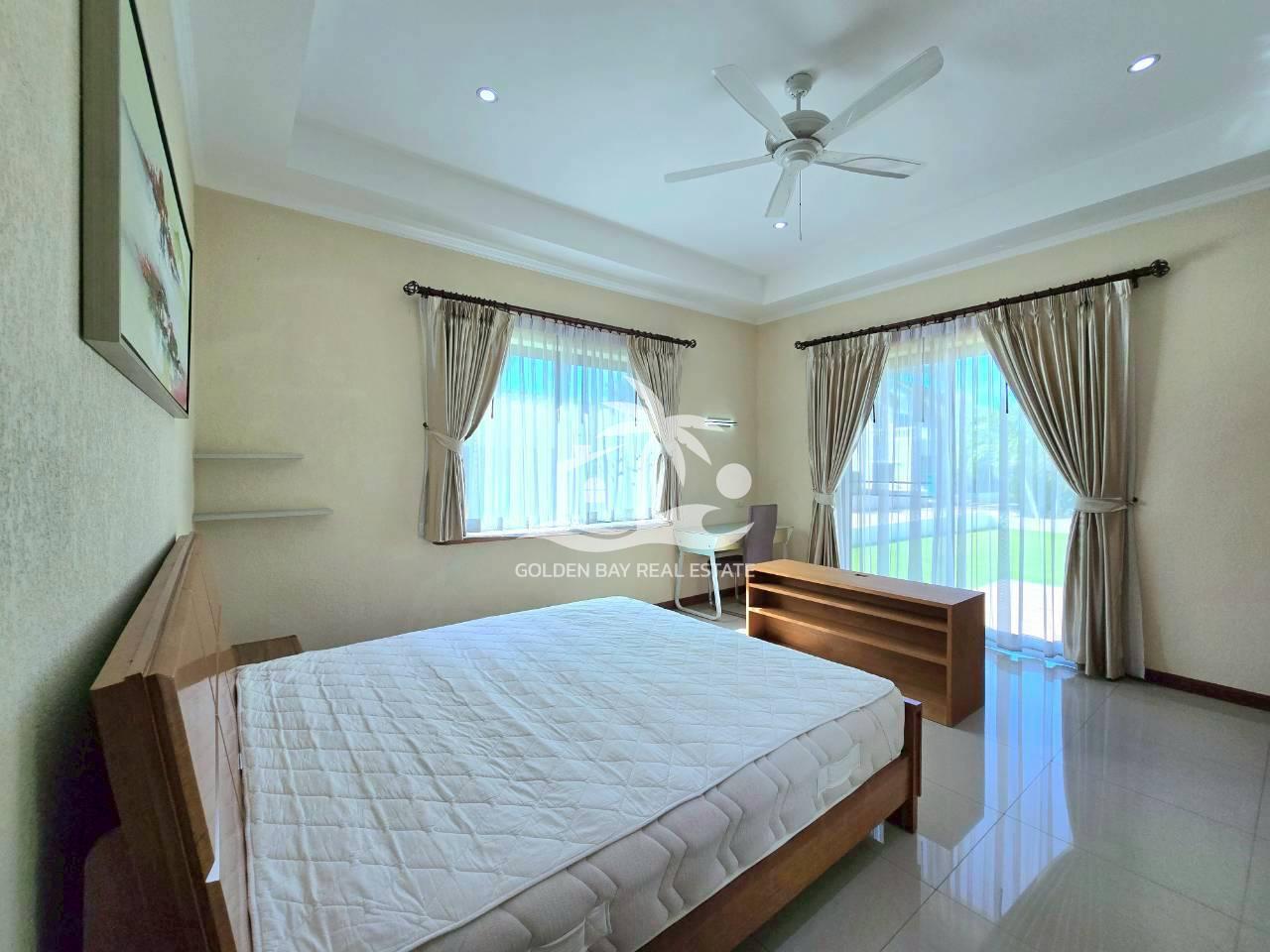 Santa Maria – East Pattaya