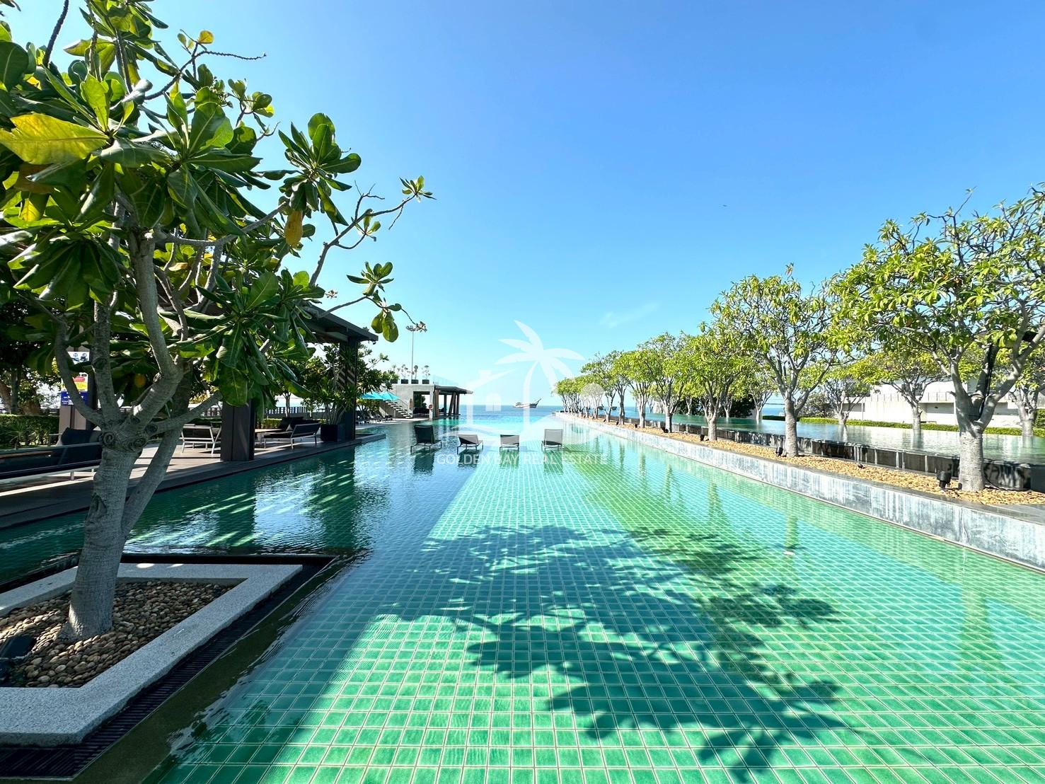 1 (25) Reflection – Jomtien