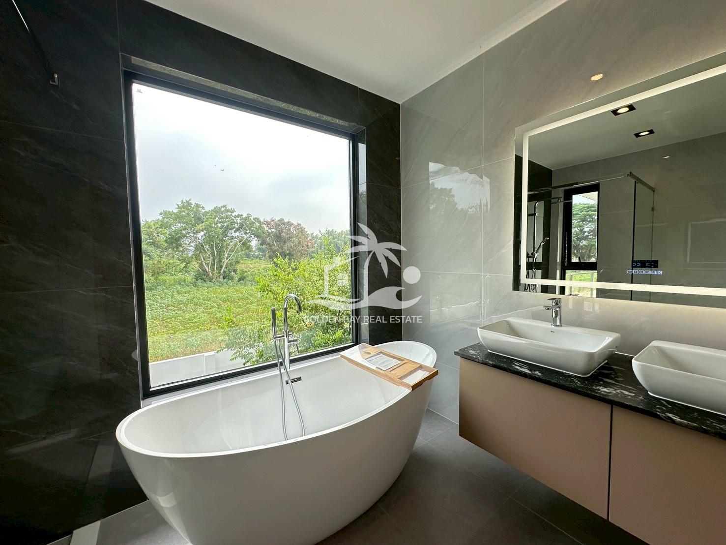 Private Pool Villa Mabprachan Lake – East Pattaya