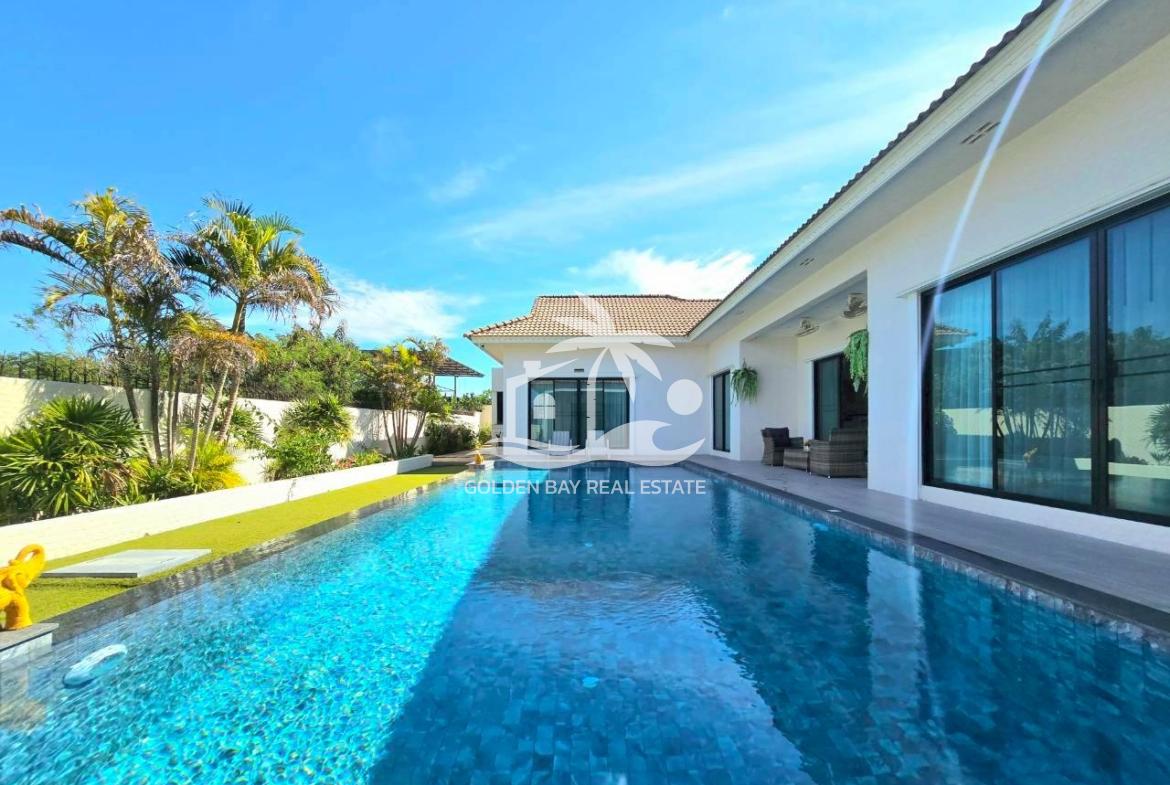 Santa Maria – East Pattaya
