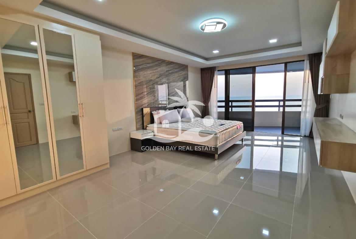Jomtien Plaza – Jomtien