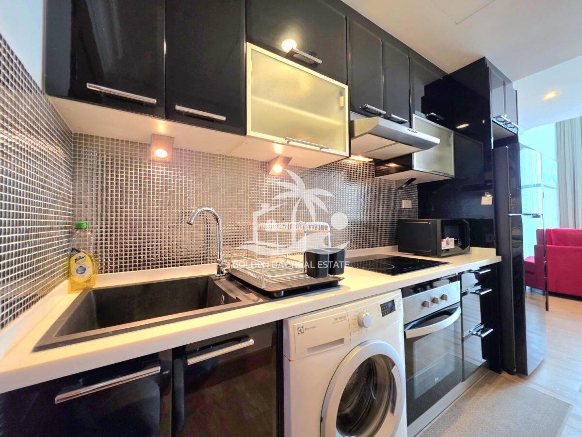 The Axis Condominium – Pratumnak Hill