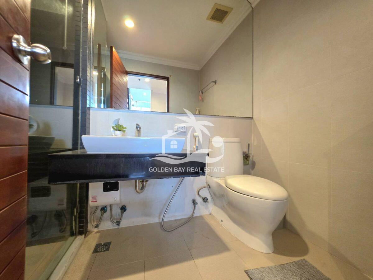 The Axis Condominium – Pratumnak Hill