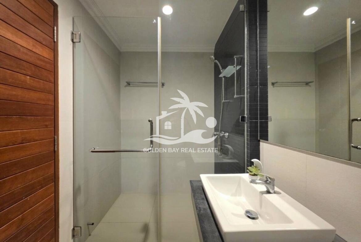 The Axis Condominium – Pratumnak Hill