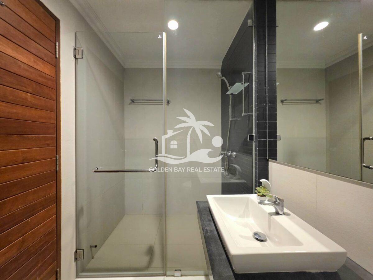 The Axis Condominium – Pratumnak Hill