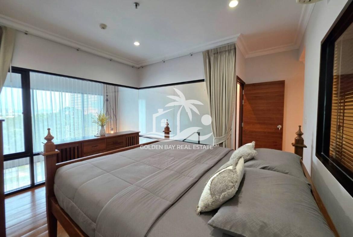 The Axis Condominium – Pratumnak Hill