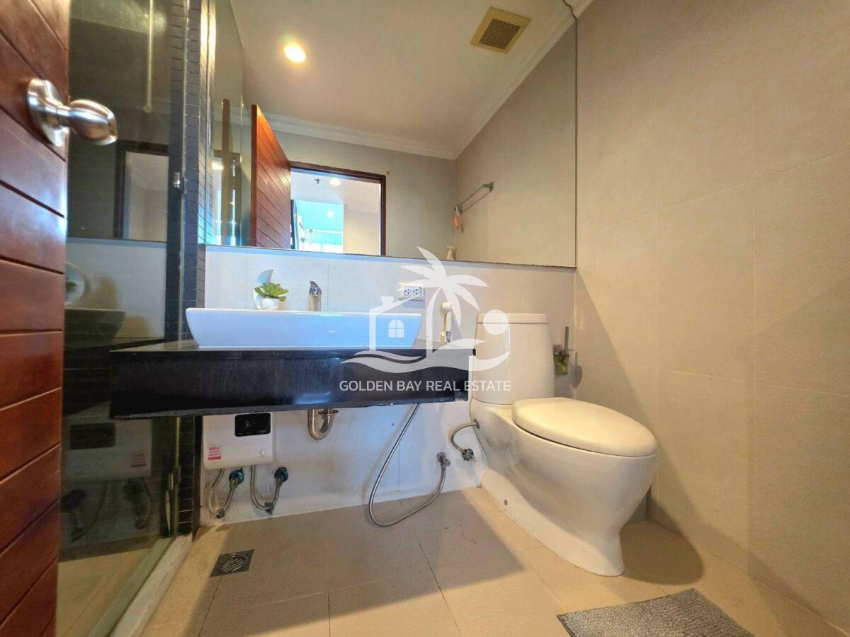 The Axis Condominium – Pratumnak Hill
