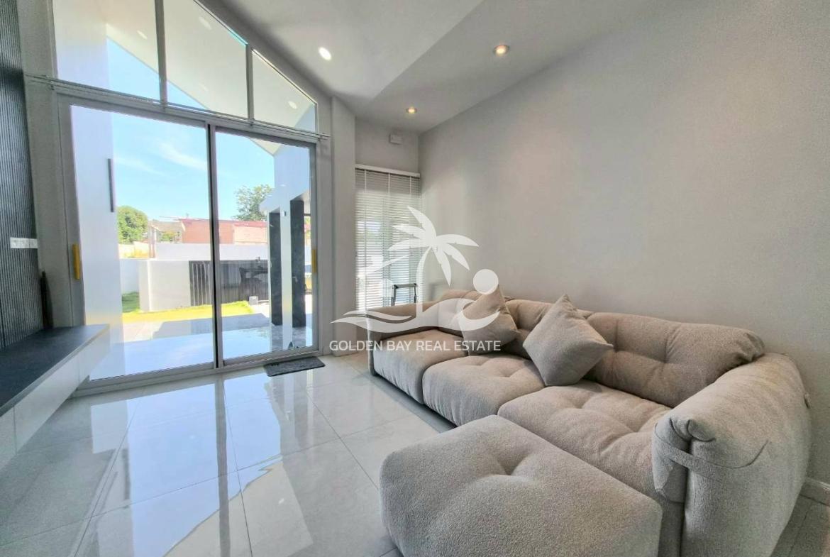 Private Pool Villa Mabprachan Lake – East Pattaya
