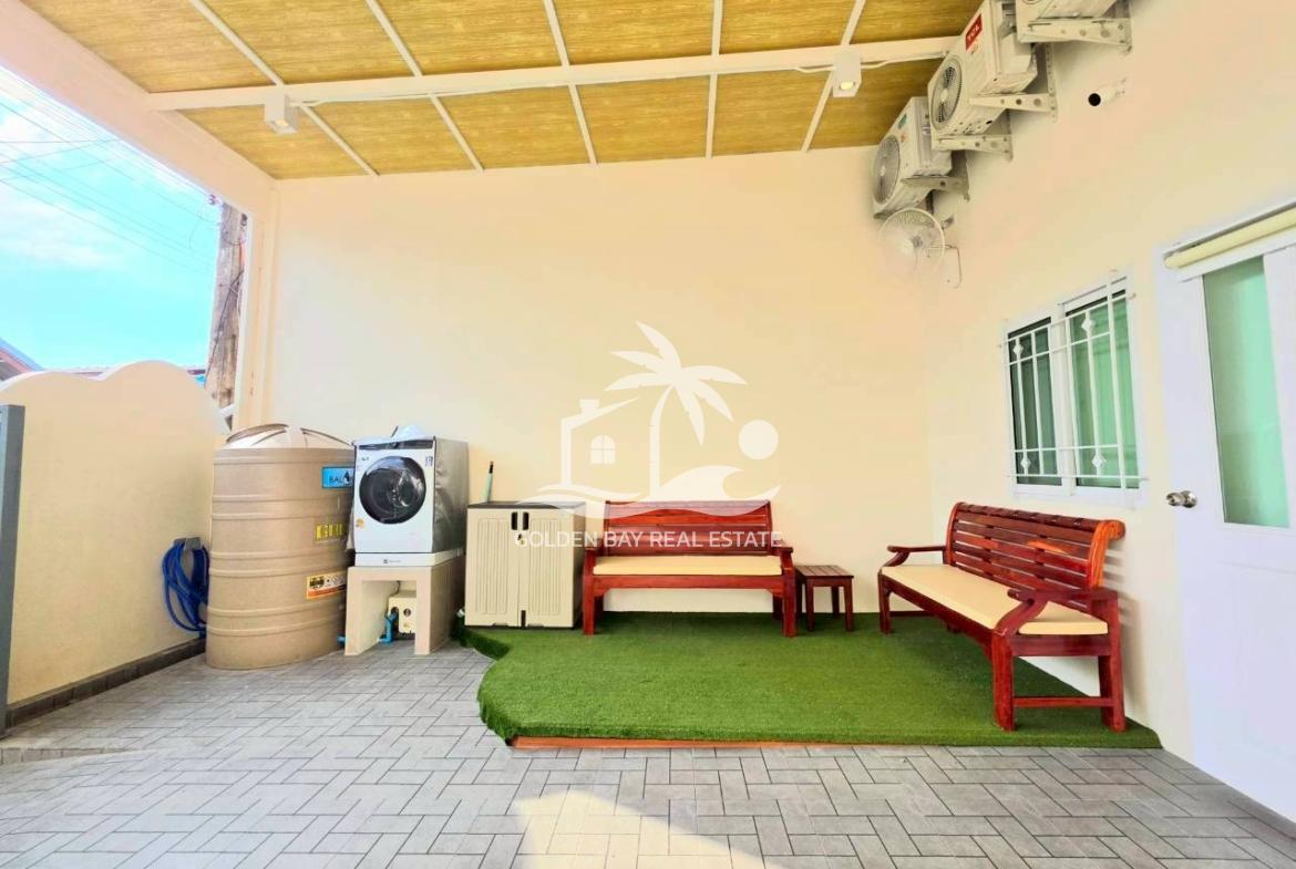 Town House Soi Paniad Chang 10 – Pattaya City