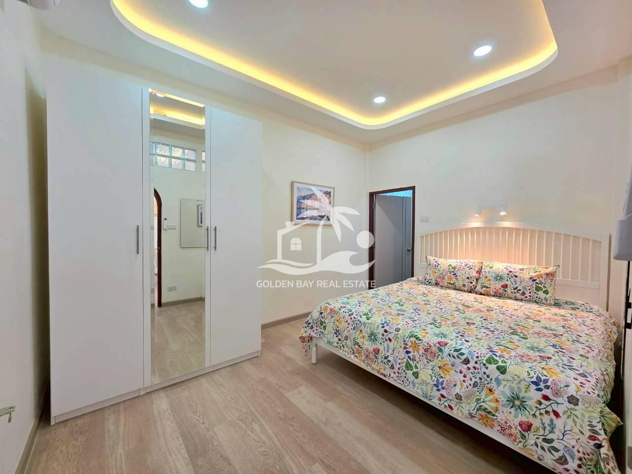 Town House Soi Paniad Chang 10 – Pattaya City
