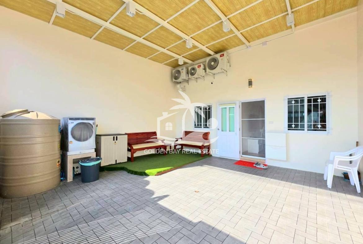 Town House Soi Paniad Chang 10 – Pattaya City