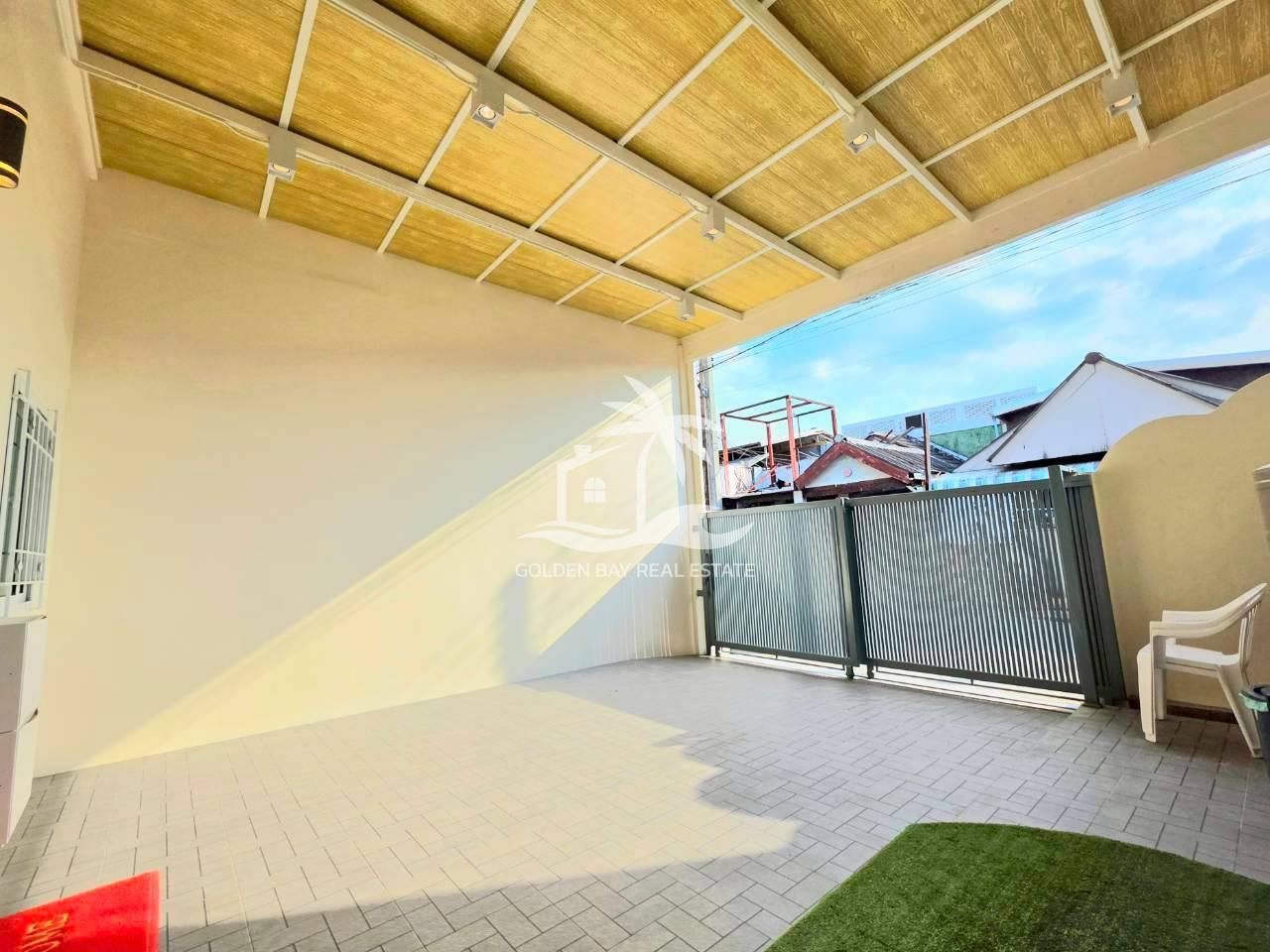 Town House Soi Paniad Chang 10 – Pattaya City