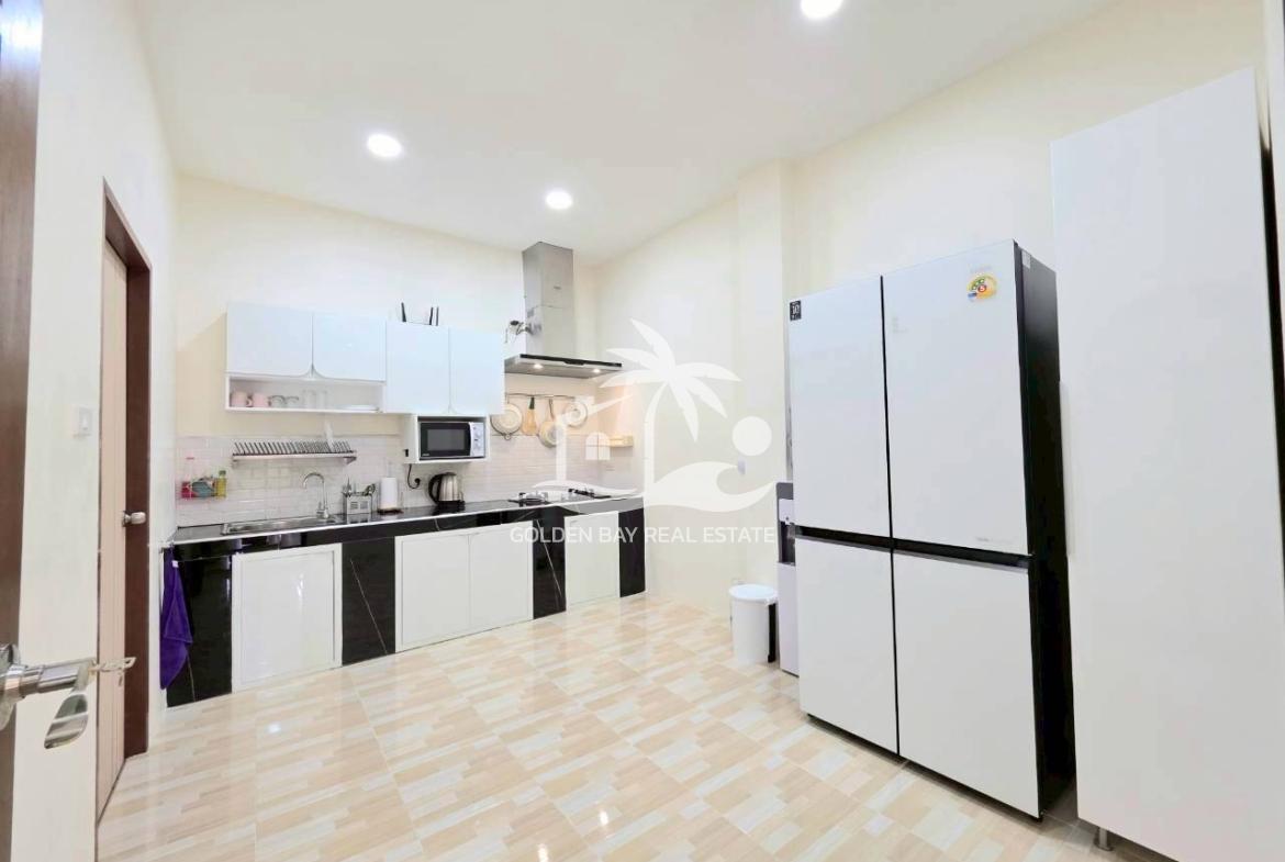Town House Soi Paniad Chang 10 – Pattaya City